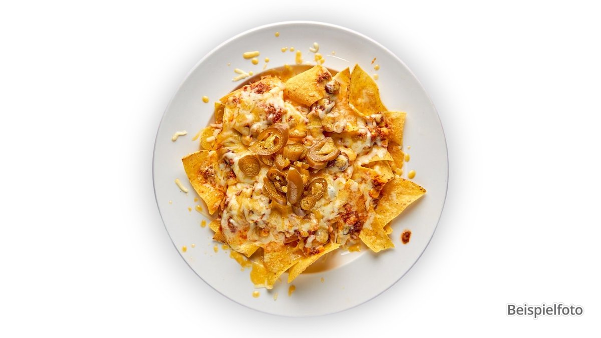 Nachos mit Käse und Jalapeños